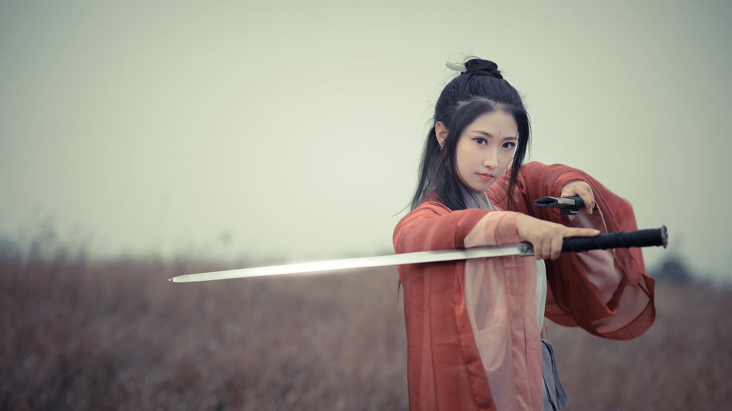 乐鱼vip-“球迷热血沸腾：现场氛围燃爆全场的比赛一览”，描述球赛热血沸腾的诗句