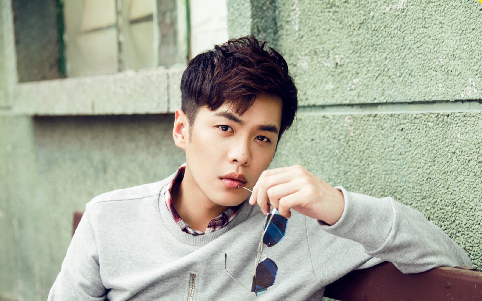 维尼修斯表现火热,皇马锋线如虎添翼