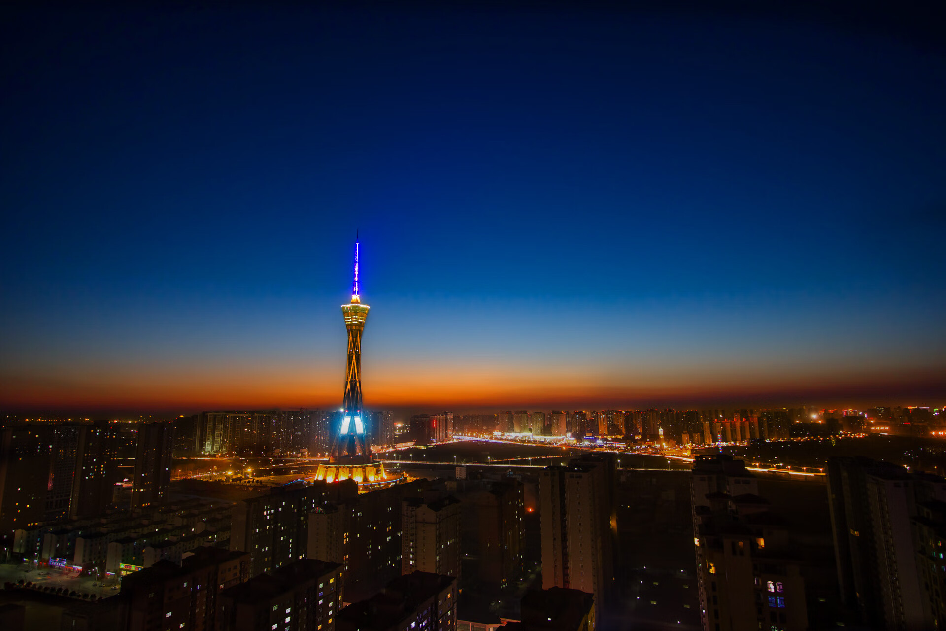 布莱顿进攻端多点开花,海鸥军团欲再创佳绩,布莱顿靠近什么海