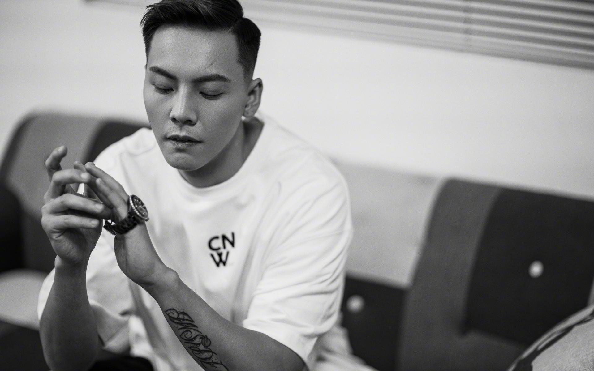 火箭主帅谈比赛策略强调防守优先,火箭的主帅