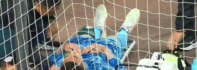 关于乐鱼体育:年轻门将韩佳奇“临危受命”，球迷：希望他能顶住压力，守好国门！的信息