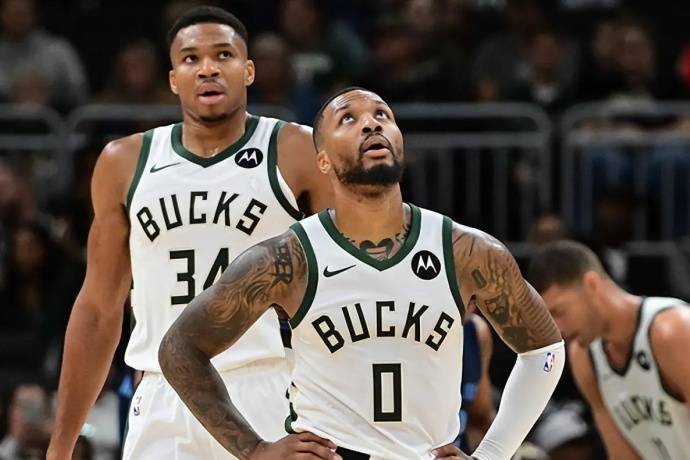 包含乐鱼体育:雄鹿队字母哥的伤病恢复情况:能否在新赛季保持健康?的词条 包含乐鱼体育:雄鹿队字母哥的伤病恢复情况:能否在新赛季保持健康?的词条