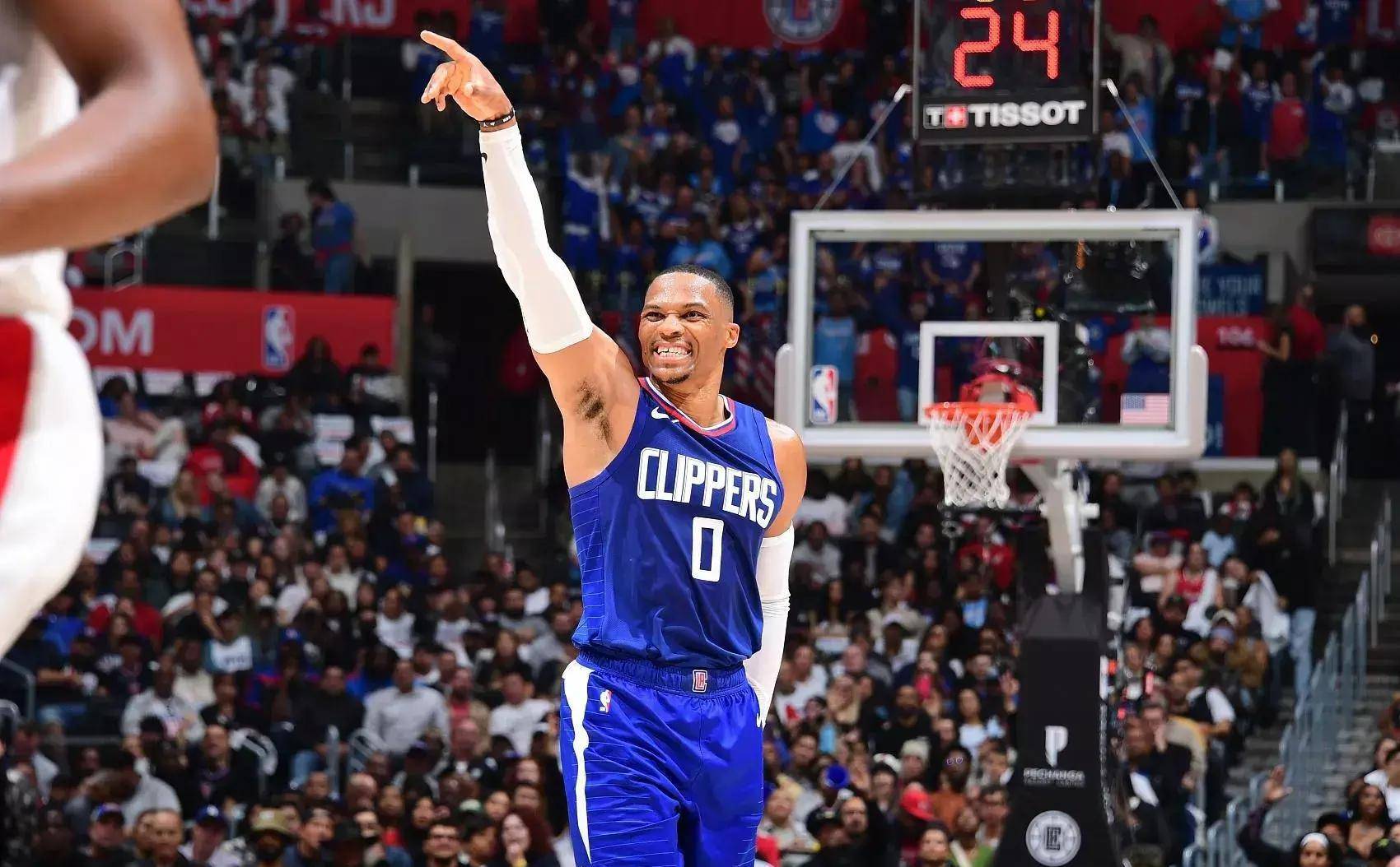 威斯布鲁克的三双传奇(威斯布鲁克三双历史第一) 威斯布鲁克的三双传奇(威斯布鲁克三双历史第一)