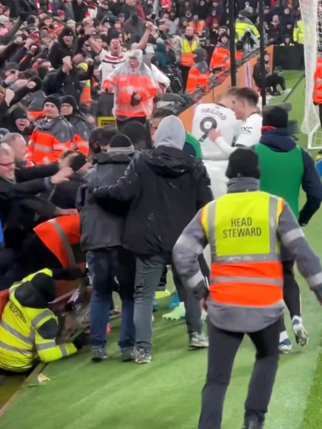 包含乐鱼体育:归化球员洛国富“激情四射”？球迷：除了激情，还有啥？的词条