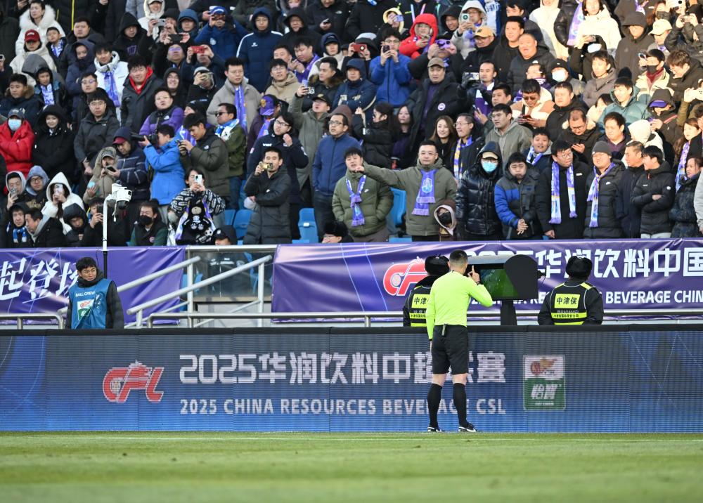 包含乐鱼体育:中超联赛焦点战,豪门对决引爆球迷热情的词条 包含乐鱼体育:中超联赛焦点战,豪门对决引爆球迷热情的词条