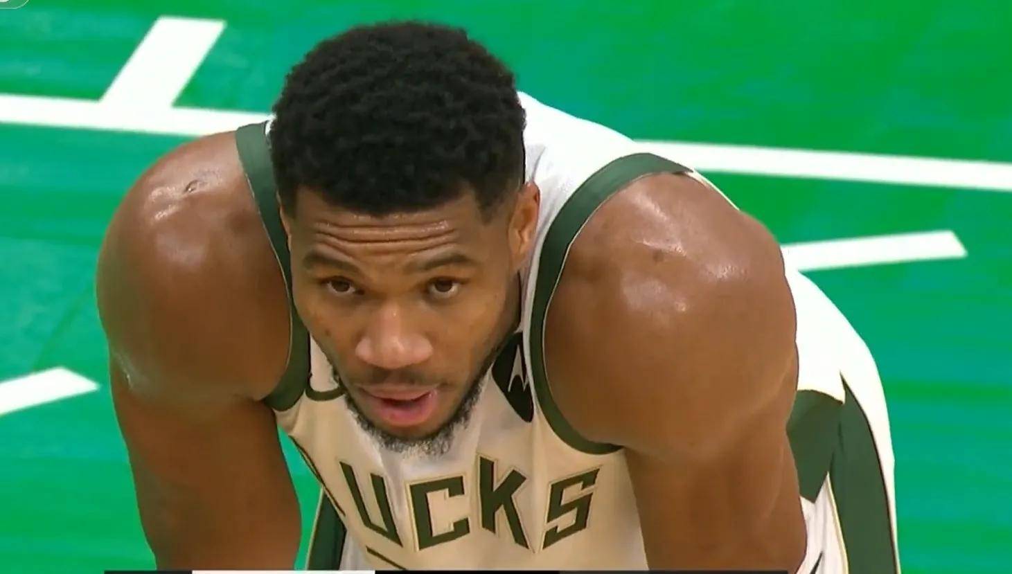 关于乐鱼体育:凯尔特人队季前赛:霍福德老当益壮,防守端贡献稳定的信息 关于乐鱼体育:凯尔特人队季前赛:霍福德老当益壮,防守端贡献稳定的信息