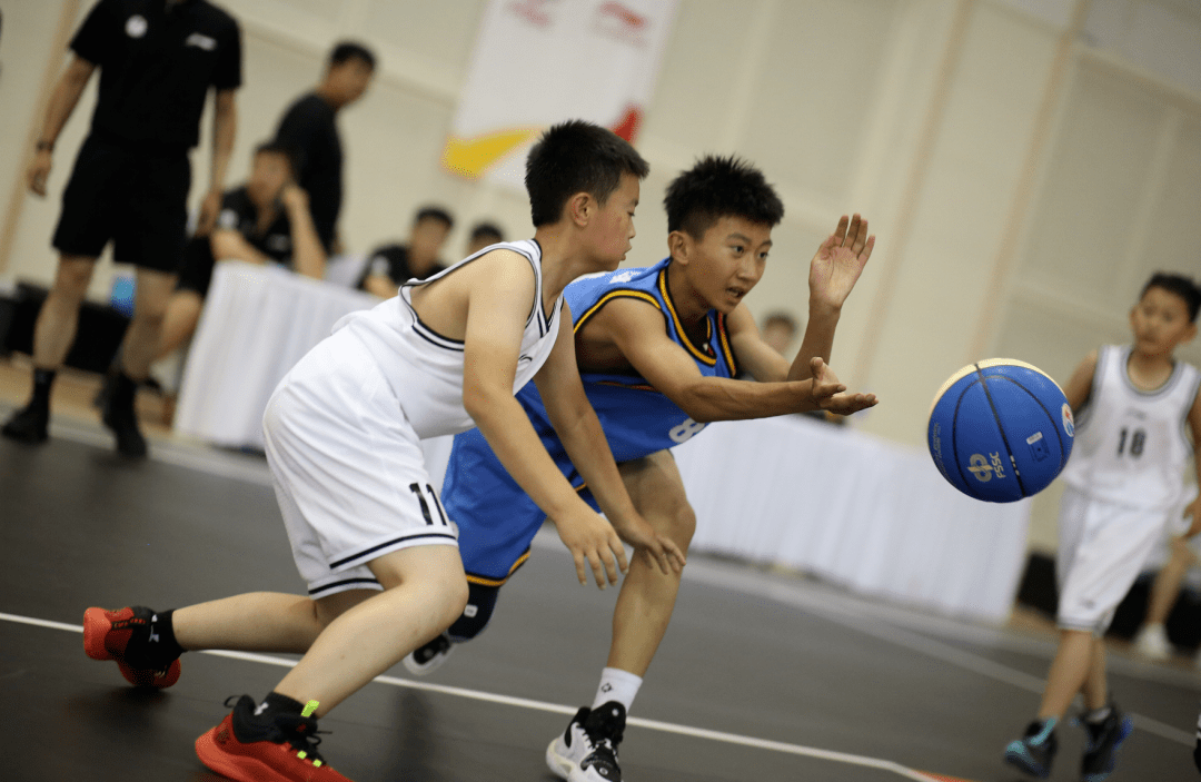 关于乐鱼体育:篮球训练营的比赛录像分析技术应用案例:帮助球员发现问题,提升水平的信息 关于乐鱼体育:篮球训练营的比赛录像分析技术应用案例:帮助球员发现问题,提升水平的信息